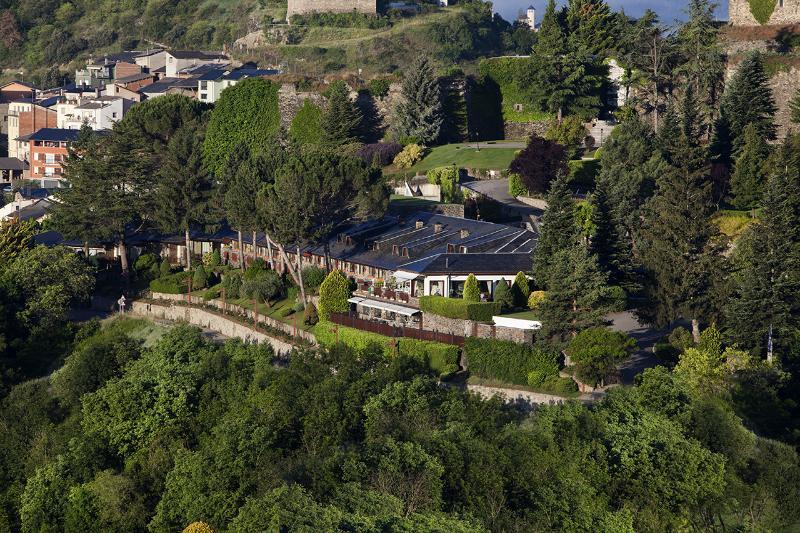 El Castell De Ciutat - Relais & Chateaux La Seu d'Urgell Eksteriør billede